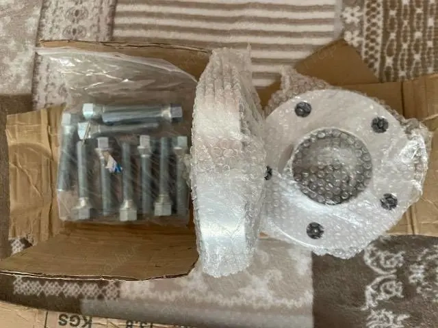 BMW 5-ös E39 X5 E70 X6 E71 5x120 74.1 + csavarok Nyomtávszélesítők új 2 darab 5x120 15,20,25,30 mm 