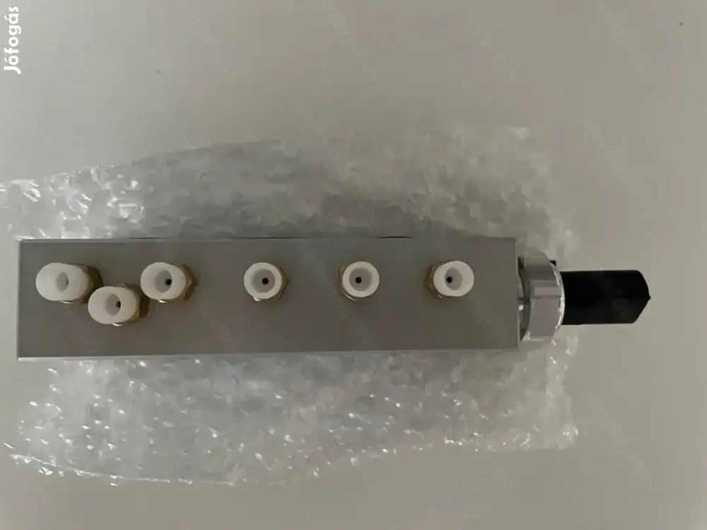 Mercedes W220 szeleptömb A22  új posta megoldható 