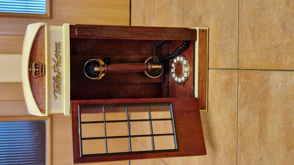 Angol nosztalgia telefon fülke  Retro dekoráció