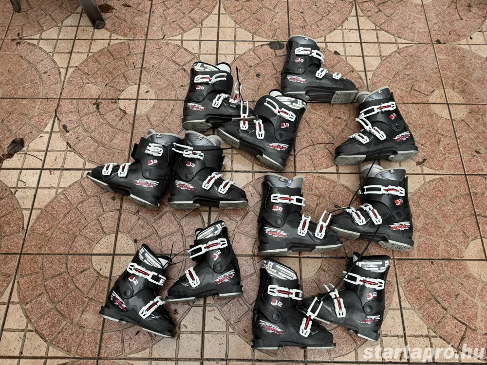 30 és 40 es méret közötti Alpina sícipők eladóak 9000-10000Ft  db