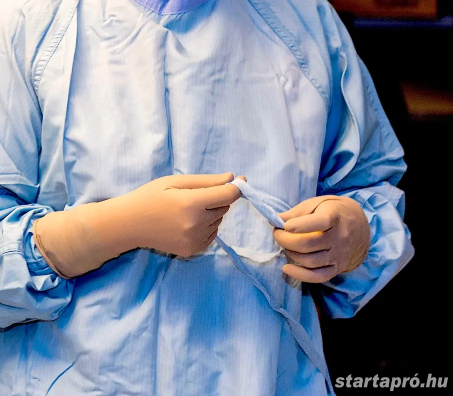 doktornénim keresem