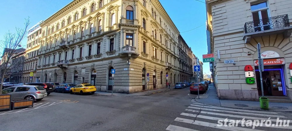 Budapesten a VI. ker Szondi utcában üzlethelyiség eladó!