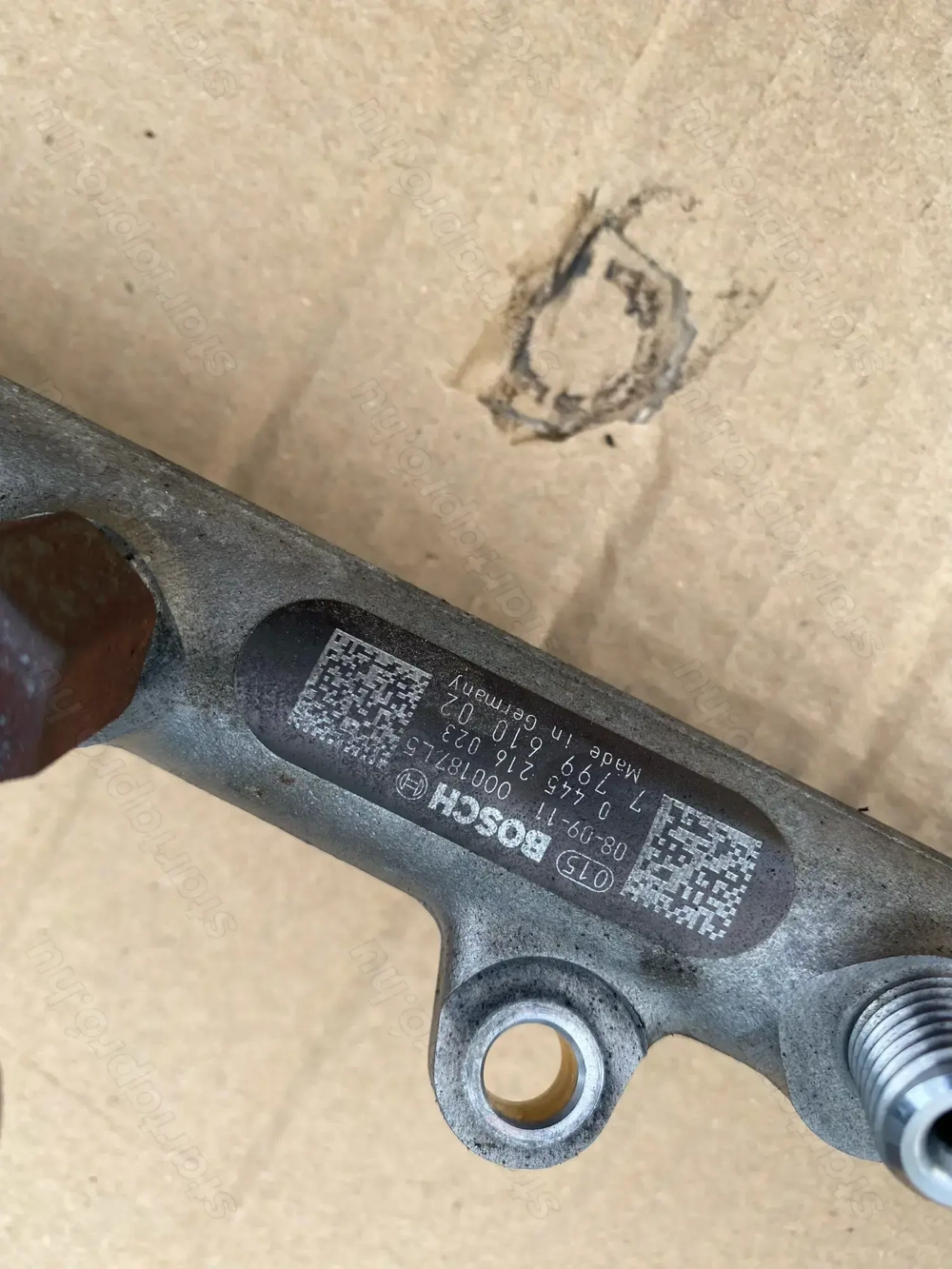 Bmw 0 445 216 023 rail cső 7 779 610 02 325 D, 525 D posta megoldható nyomásszabályzó 