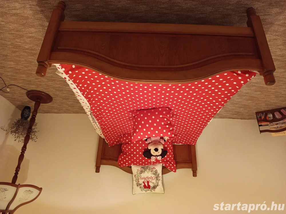 Eladó új állapotú bútorok..