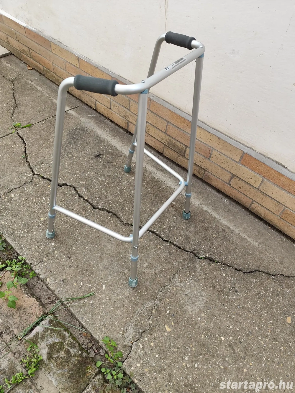 Jó álapotú járokerte 