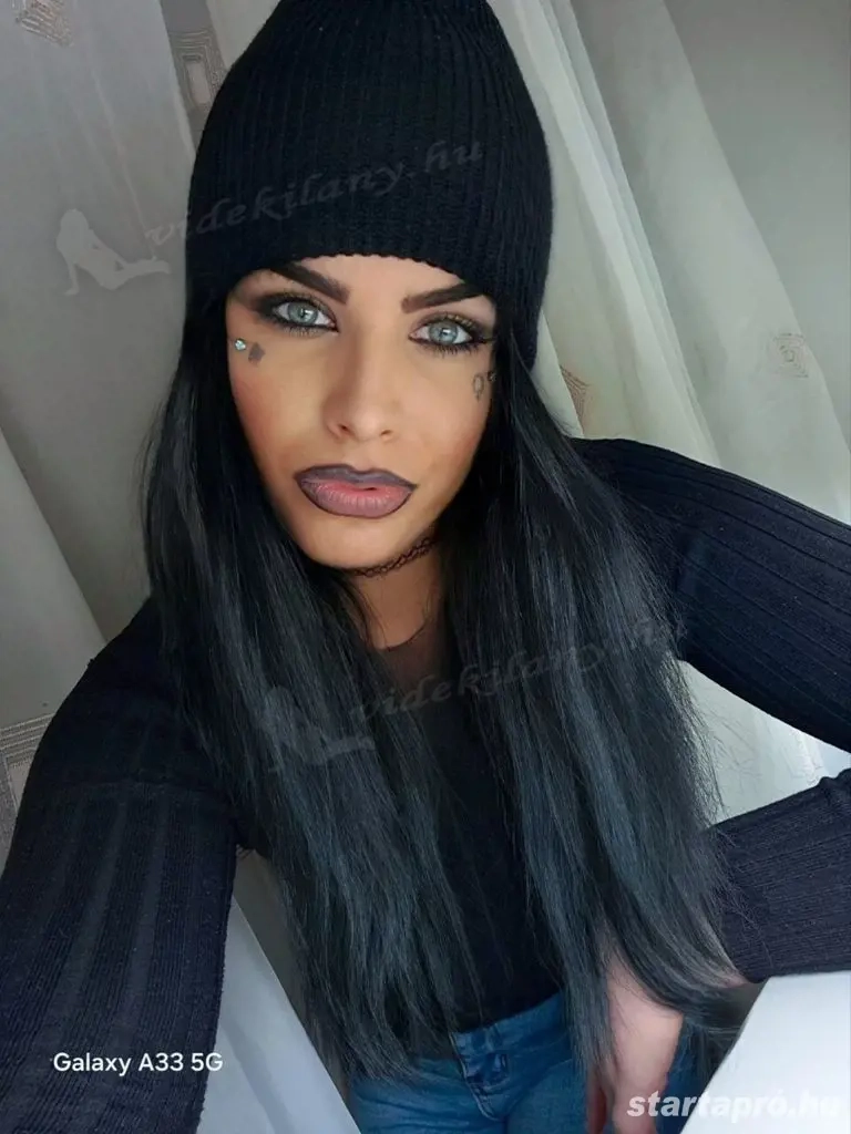 Szia! Harley vagyok! Örülök hogy felkeltettem az érdeklődésed!