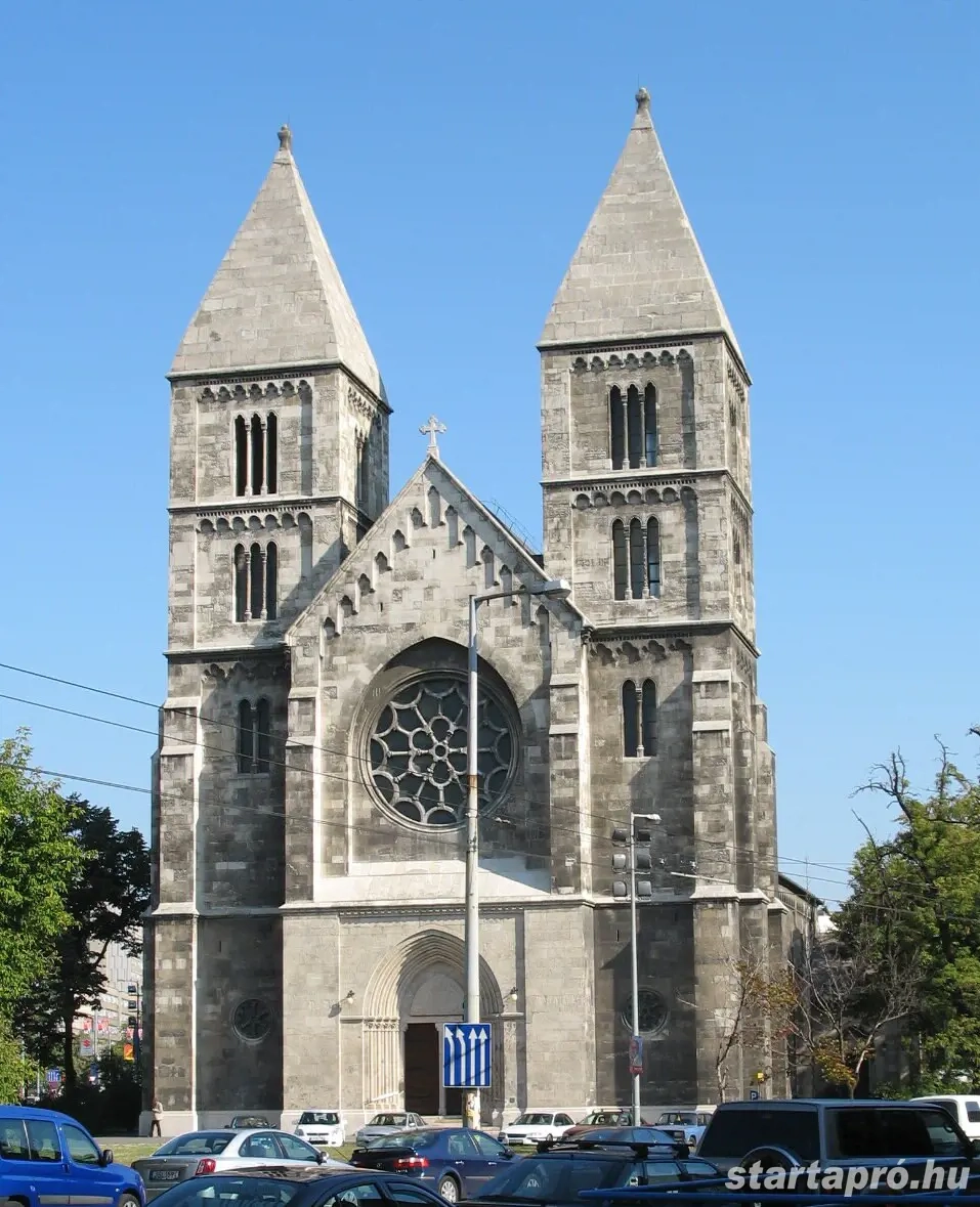 Távmunka, részmunkaidős ügyintéző