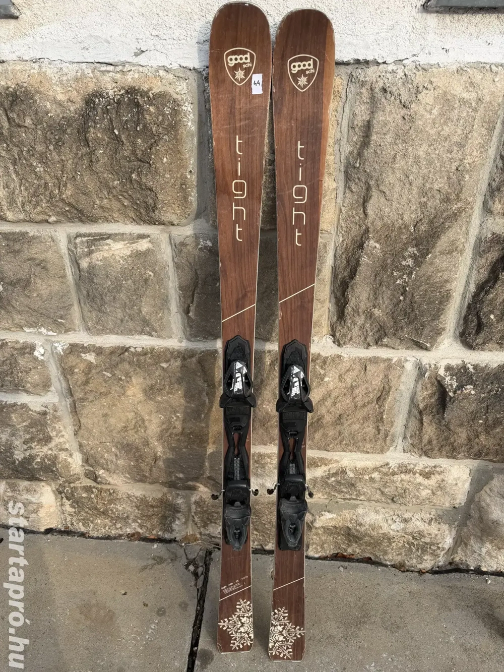 160 cm Good Schi Tight carving síléc 160 cm carving síléc 30.000 Ft