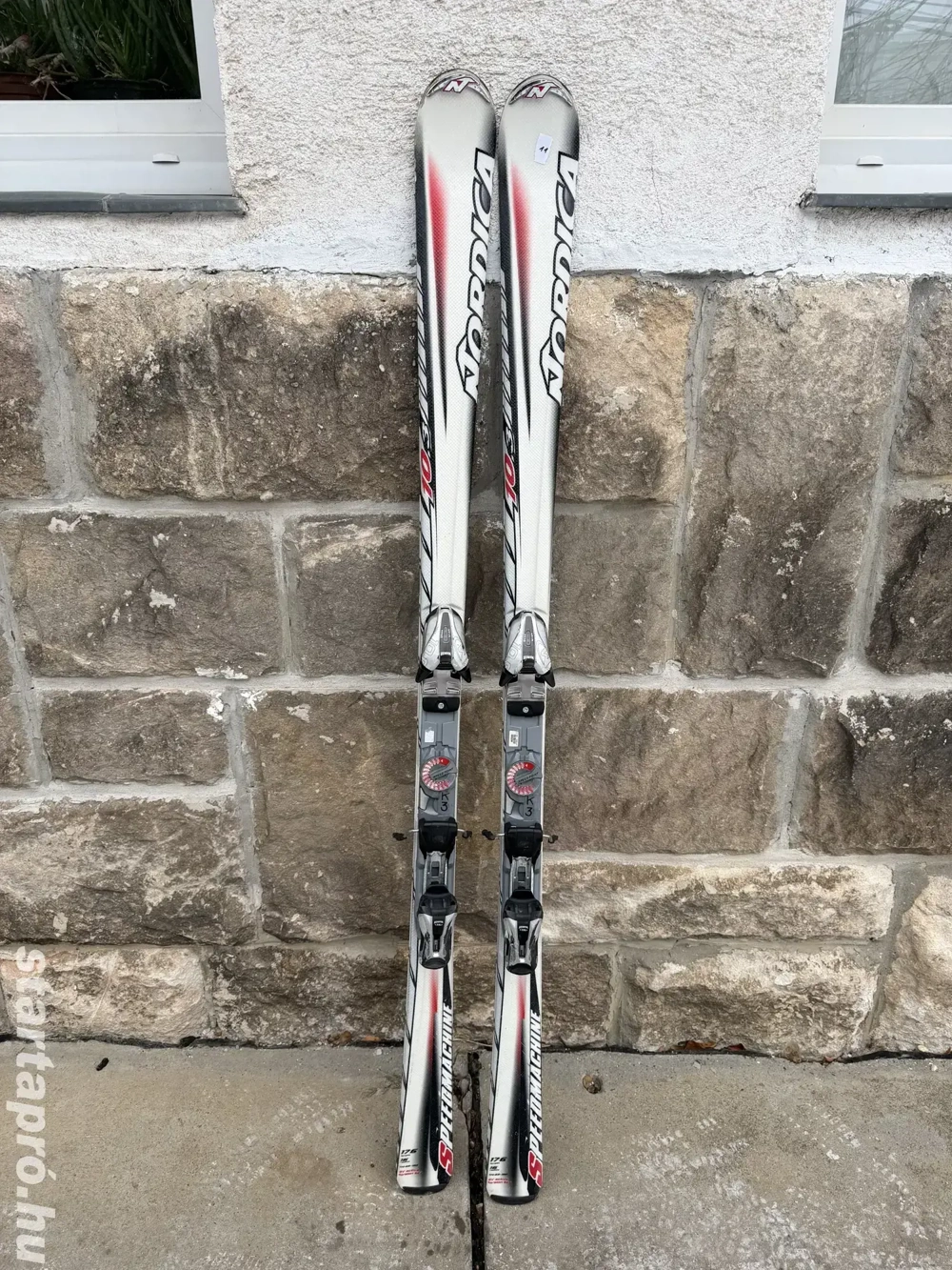 176 cm Nordica Speedmachine 10.3 carving síléc 176 cm síléc 20.000 Ft