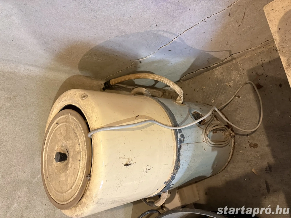 Eladó Tárcsás mosgép 