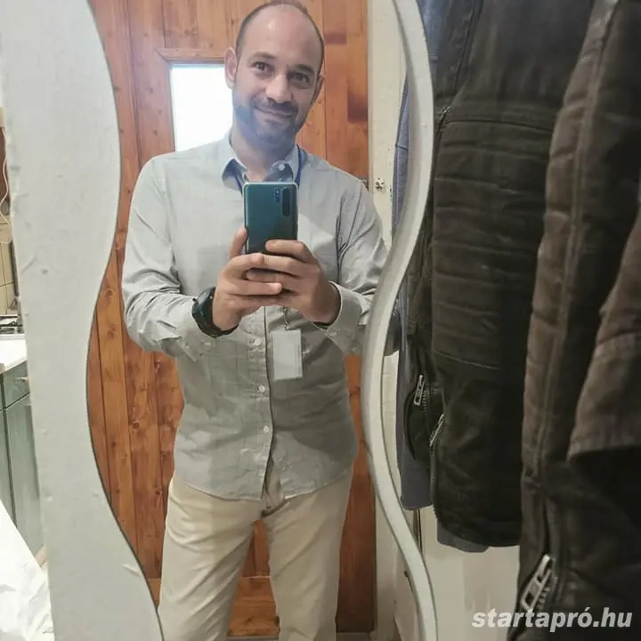 Munkát keresek szállással