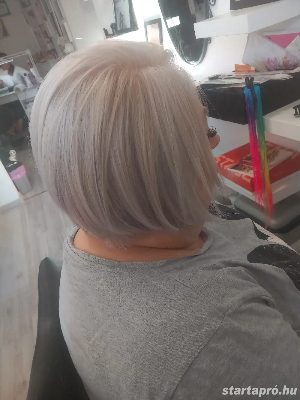 06705510178,Rövid frizura,Vecsés