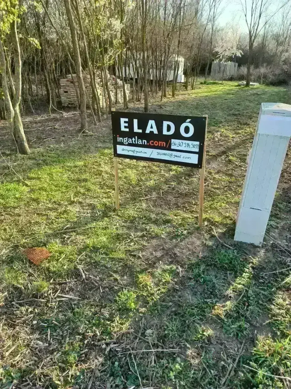 SOS.ÁRCSÖKKENÉS!!!Eladóval vált 1770nm2-es zartkert,a Balatontól 3km.re