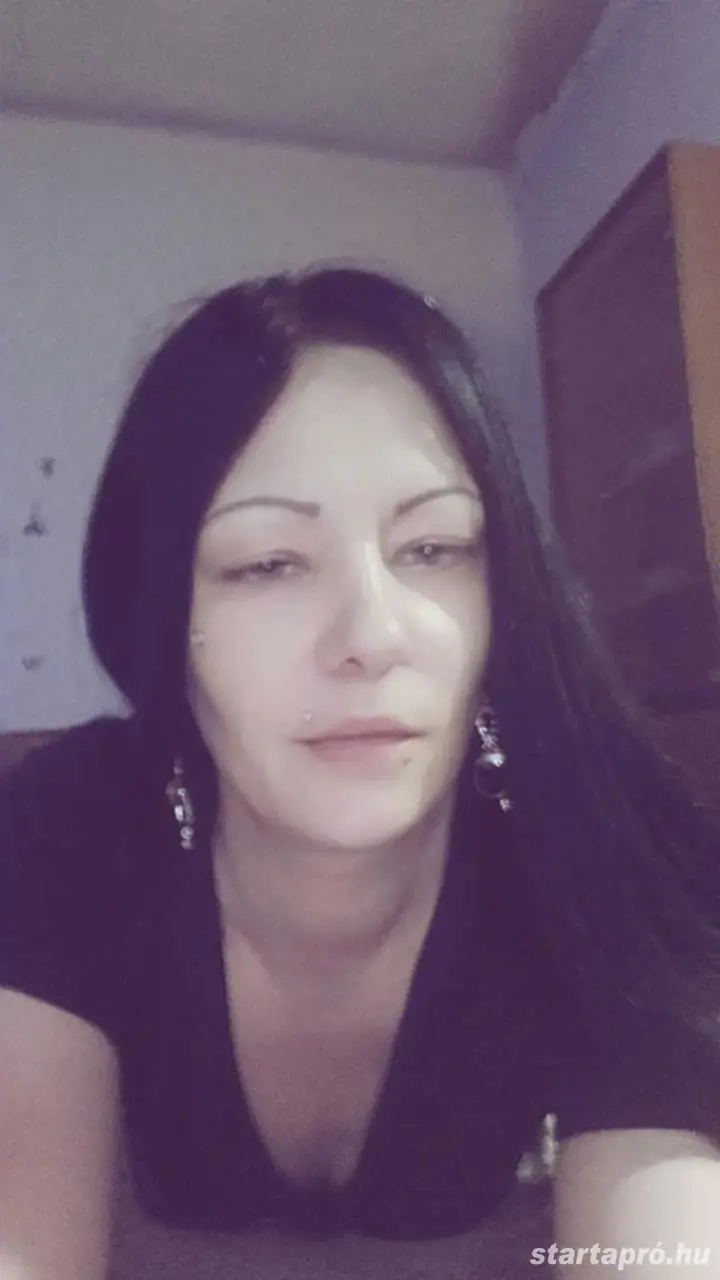 Kínai technikán alapuló relaxációs pontokat érintő teljes test masszázs