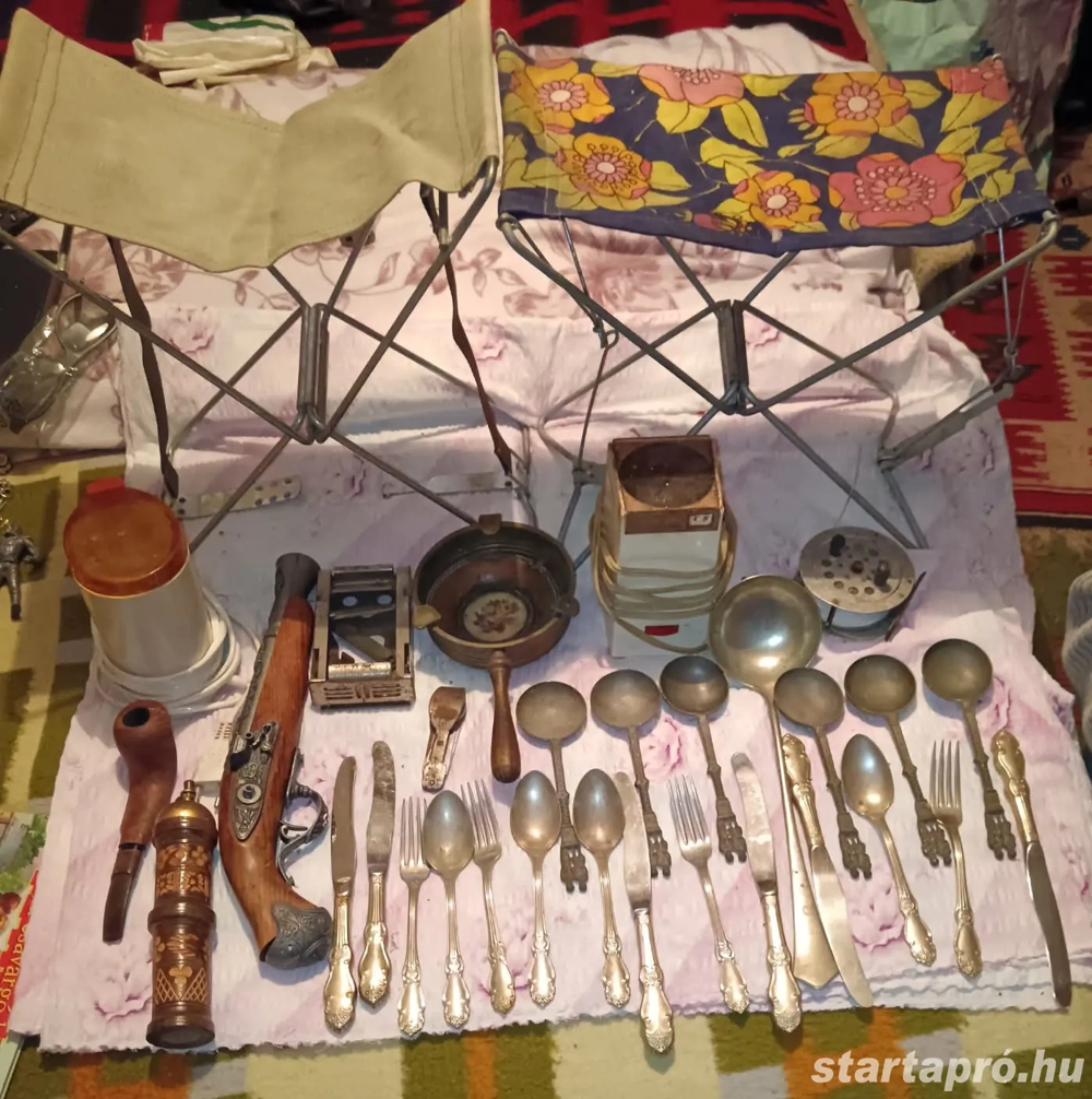 Eladó Balatonfüreden vegyes áru 