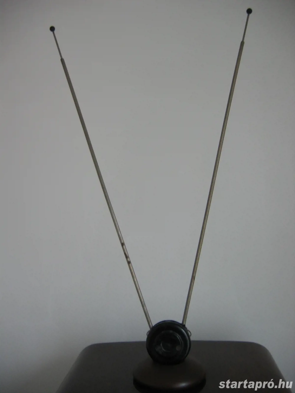 Régi antenna eladó.