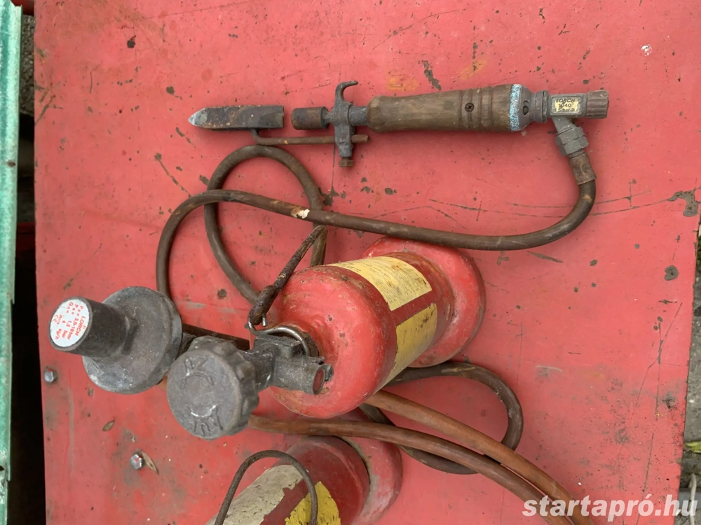 Bádogos forrasztó eladó