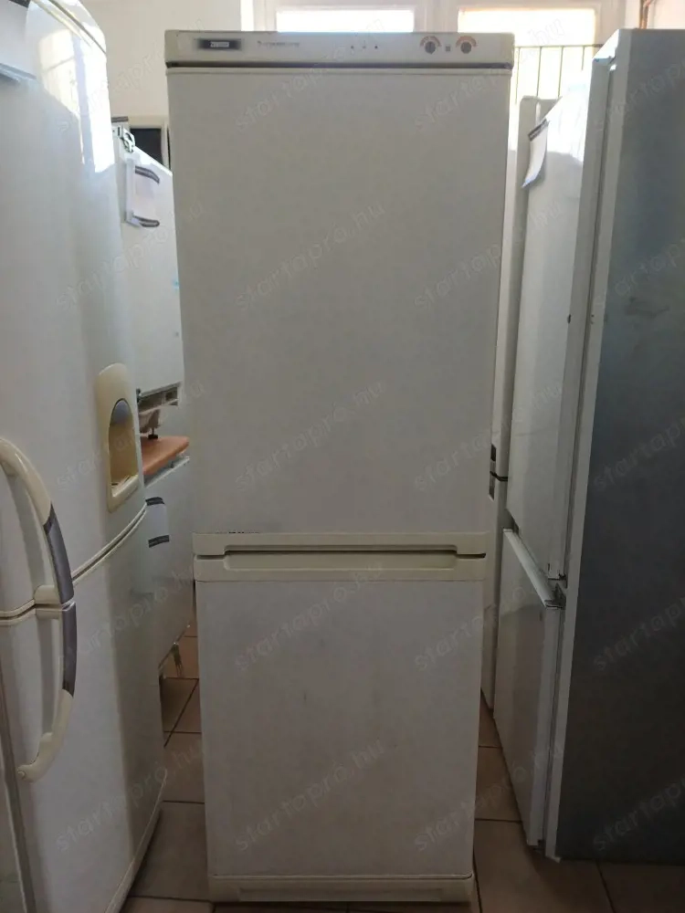 Használt Zanussi ZK 21 11 GO Alulfagyasztós Hűtőszekrény [H17534] 1-3 hónap garanciával
