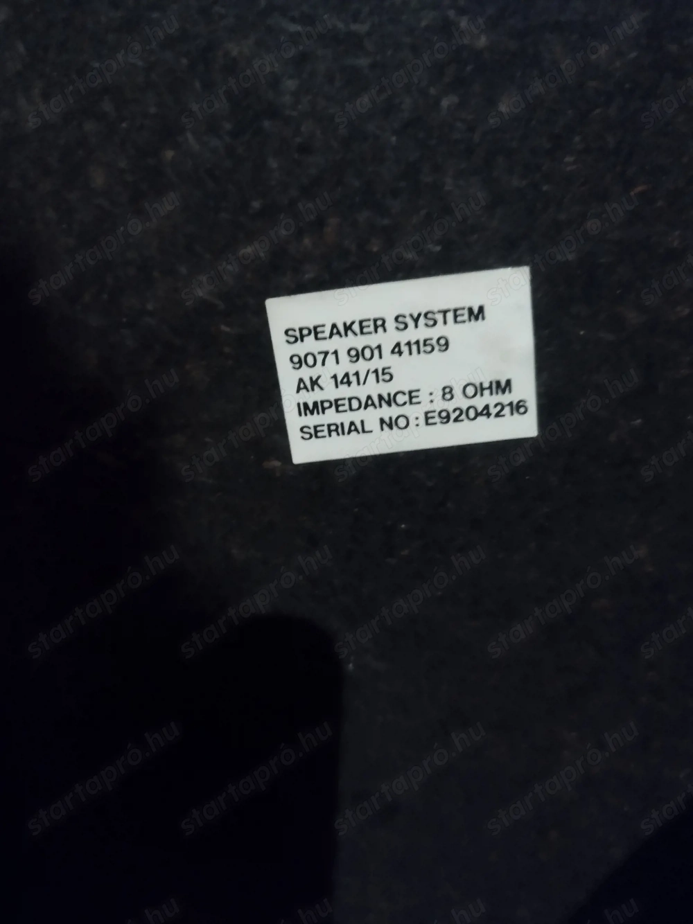 Eladó régi fajta Philips 220 V bakelit lejátszó hifi 2 db kazettás,AUX 2 db hangfalal együtt  