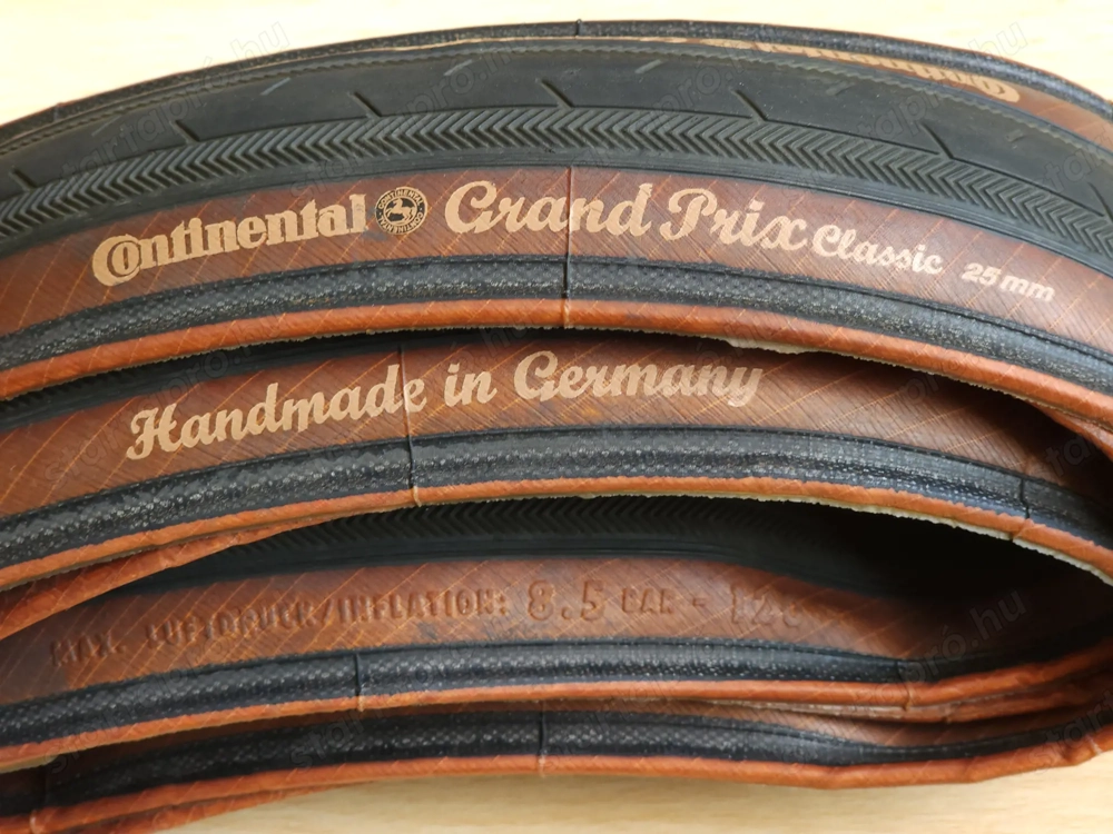 Continental Grand Prix versenygumi 25 mm