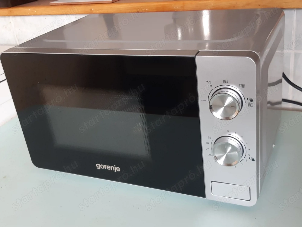 Gorenje mikrohullámú sütő MO17E1S ezüst 17 liter újszerű