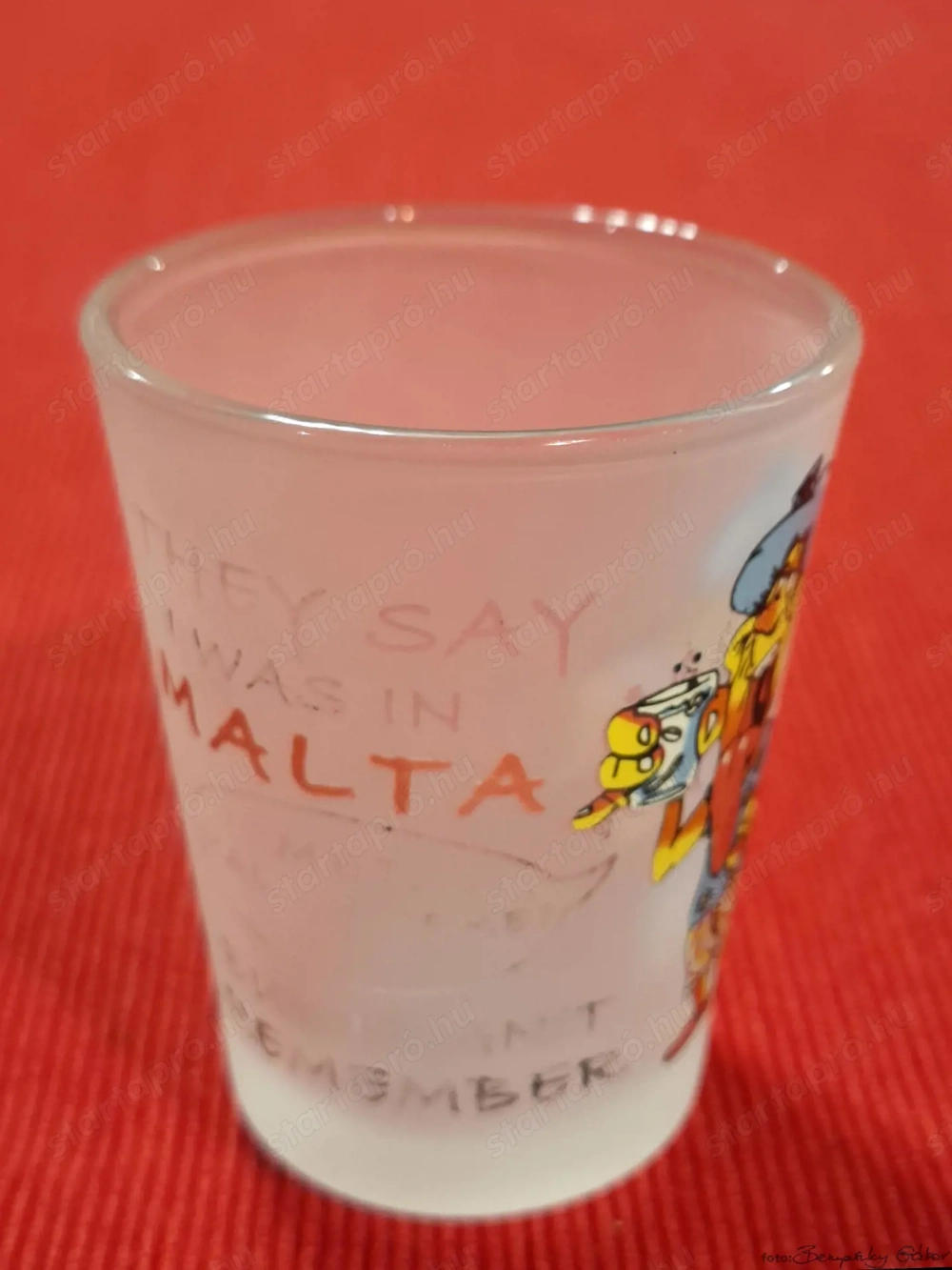 Üveg matt, röviditalos Málta-i 30-50-60 mm méretű pohár, eladó