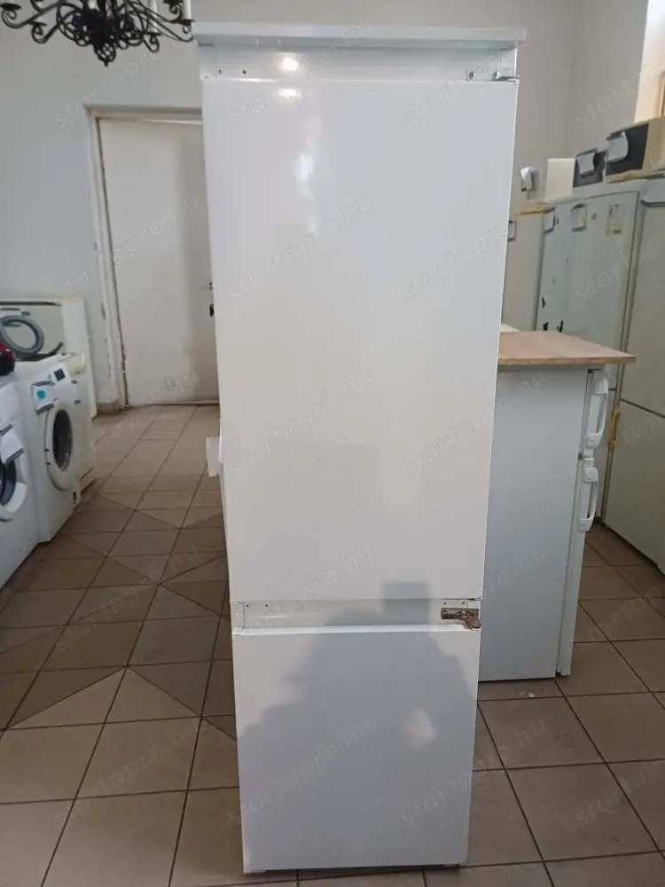 Használt Whirlpool ART 6502 A+ Beépíthető Hűtőszekrény [H17557] 1-3 hónap garanciával