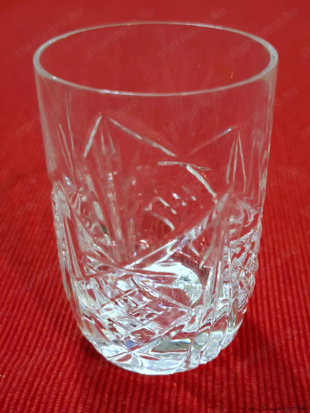 Üveg csiszolt 35-45-68 mm méretű pálinkás pohár, eladó