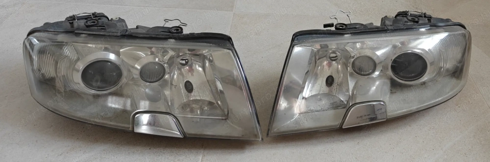 Skoda superb I B5 3U fényszórók