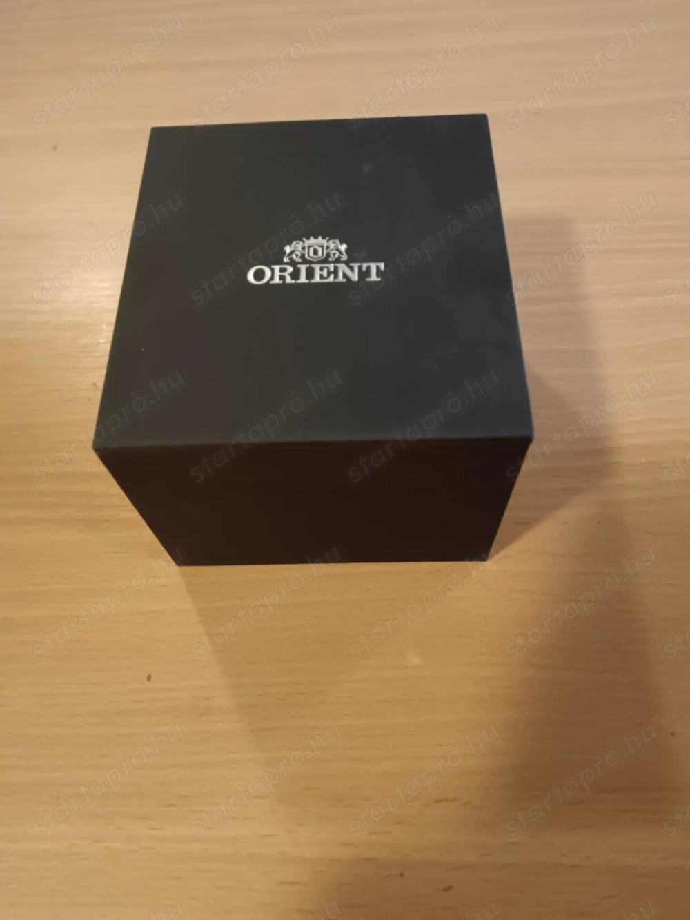 Új Orient Luxus karóra díszdobozában ( Ritka darab )