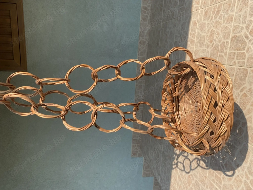 Virágtartó,és tejesköcsög