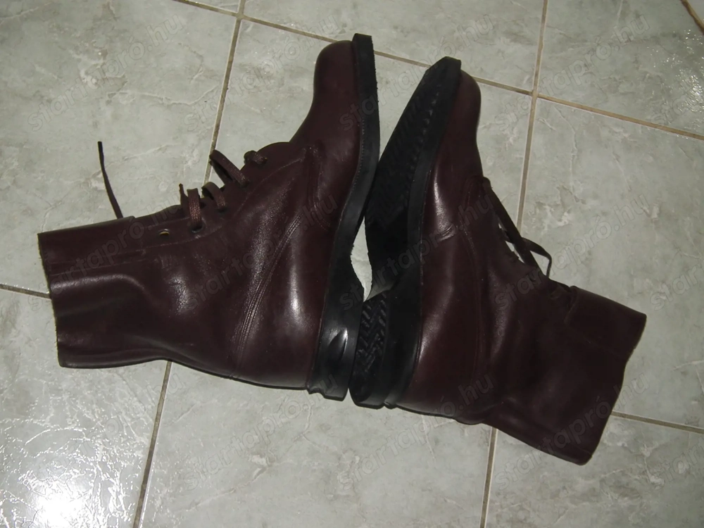 NOS Ritka óriás méretű magyar surranó katonai bakancs 48 -as