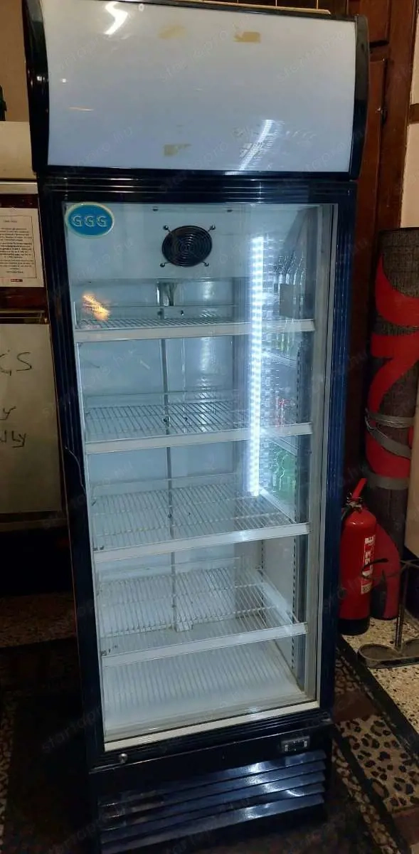 Üvegajtós Hűtővitrin Italhűtő