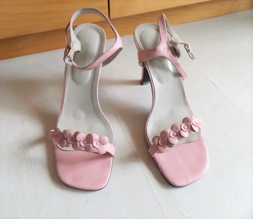 Elegáns Rózsaszín Magassarkú Szandál 39 40