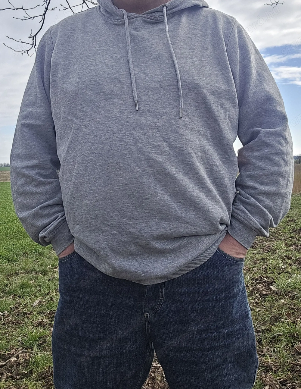 Barátság extrákkal Fejérben! Diszkréten!