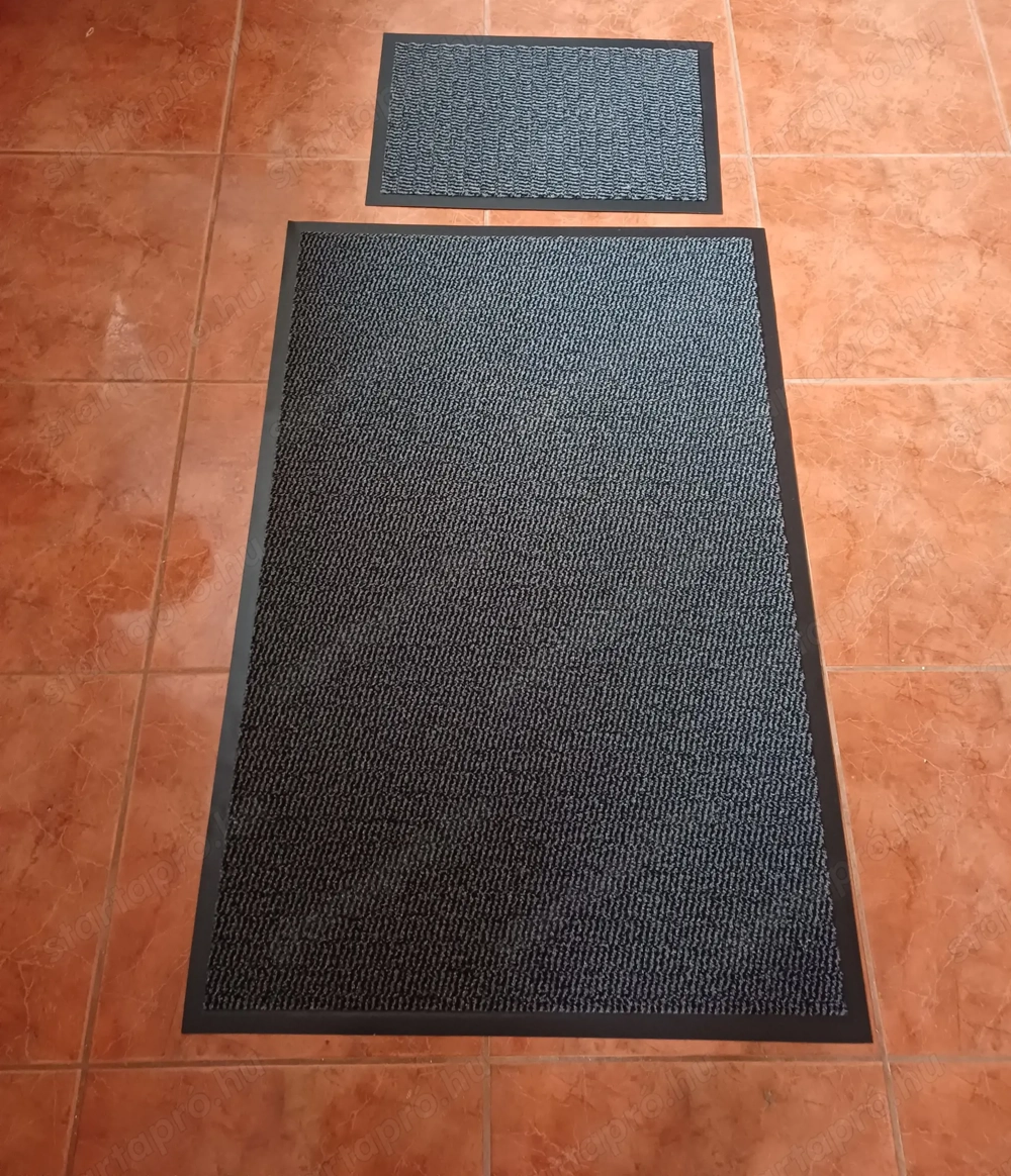 2 db. csúszásgátló lábtörlő  szőnyeg eladó, teljesen új!