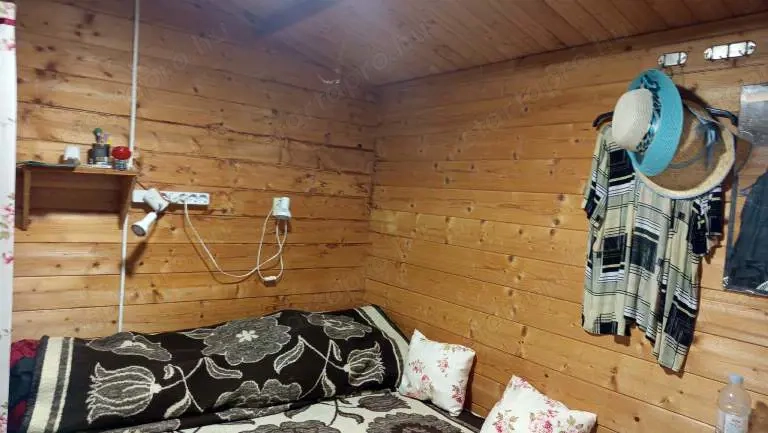 Börzsönyben kis nyaraló szép helyen eladó