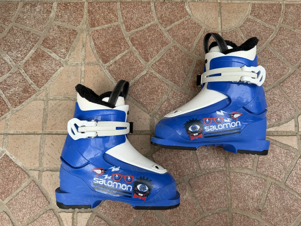 27 es Salomon T1 Race sícipő használt 27 es Salomon T1 Race síbakancs 10.000 Ft