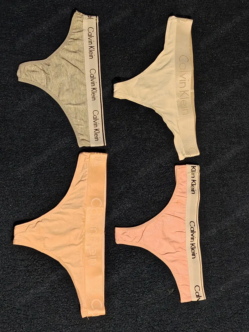 Calvin Klein tangák