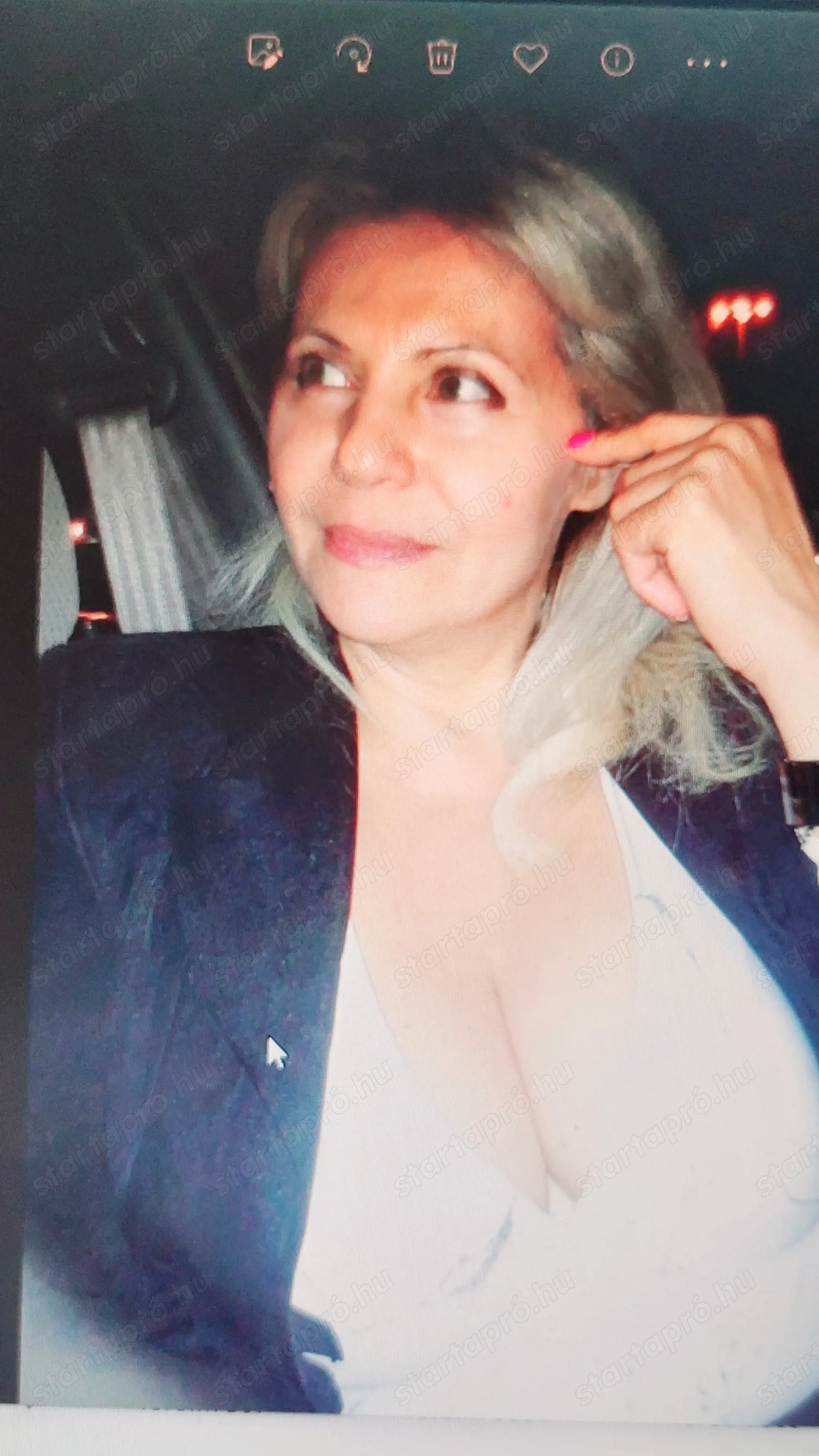 Vállalunk takarítást ablaktisztítást, burkolást, teljes felújításokat megbízható kollégákkal, 