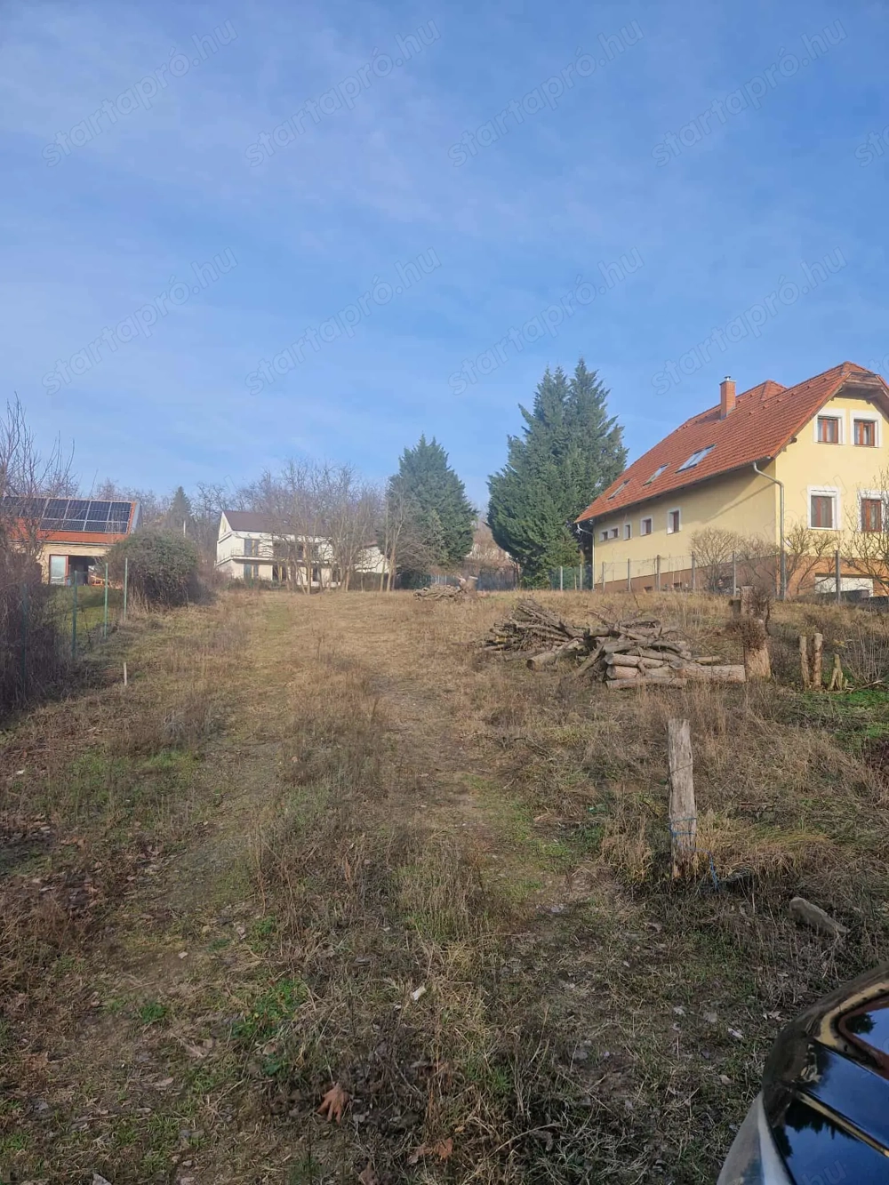 Eladó modern ikerház Veresegyházon