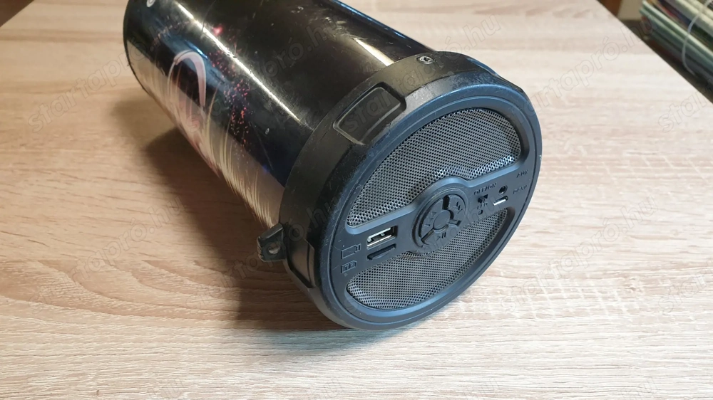 Bluetooth-os, SD kártyás rádió eladó