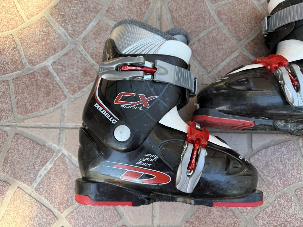 33 es Dalbello CX 2 sícipő használt 33 as Dalbello síbakancs 8000 Ft