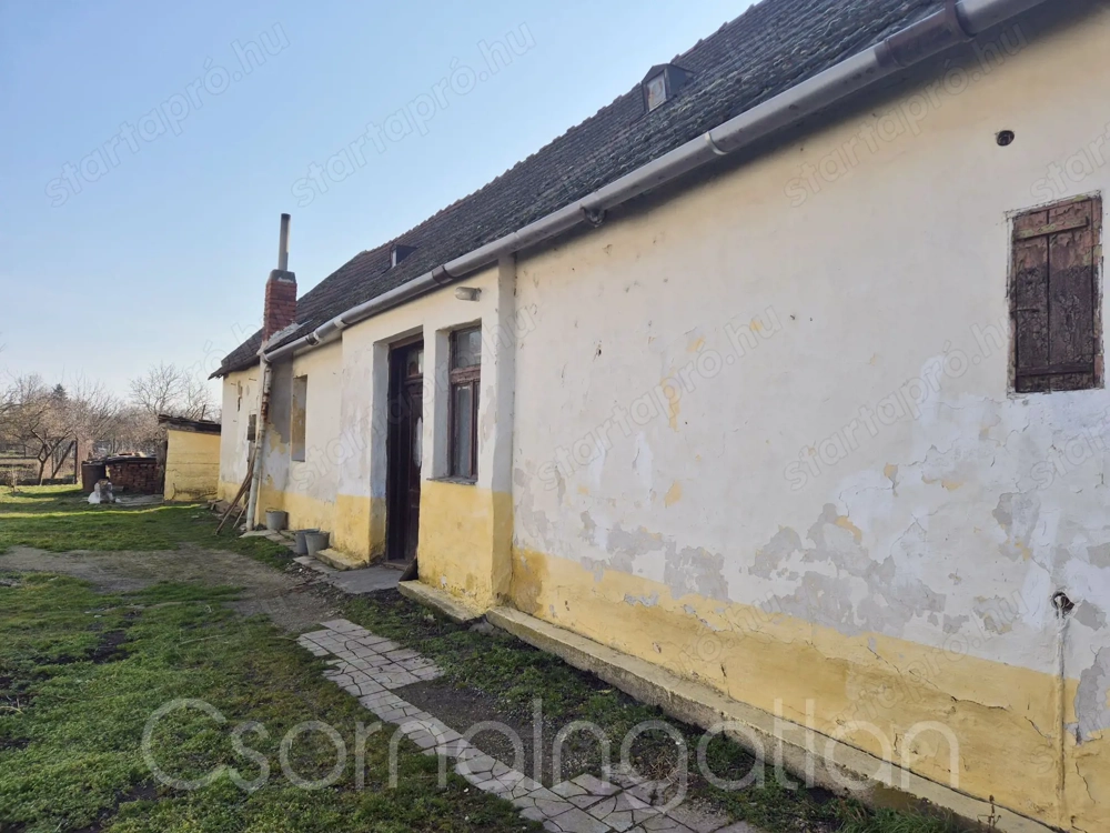 Rábatamási - központi részen ház eladó