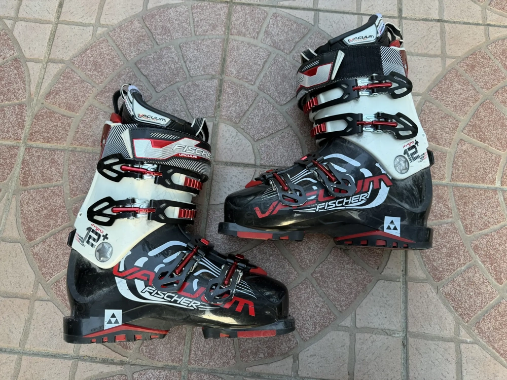 40 es Fischer sícipő használt 40 es Fischer síbakancs 20.000 Ft