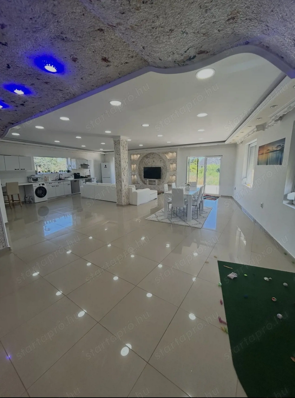 Eladó családi ház 22 M vagy Csere 