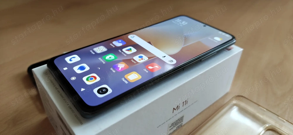 Xiaomi Mi 11i 8 256 Cosmic Black dual simes telefon eladó!