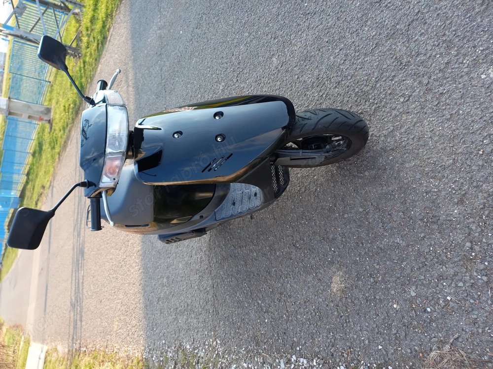 Suzuki Sepeia 50cm3 robogó mgekimált állapotban