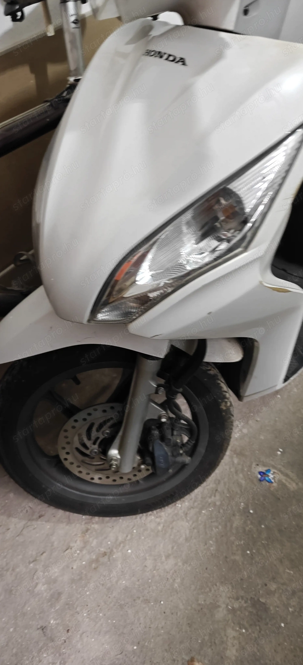 Honda NSC 50 robogó.