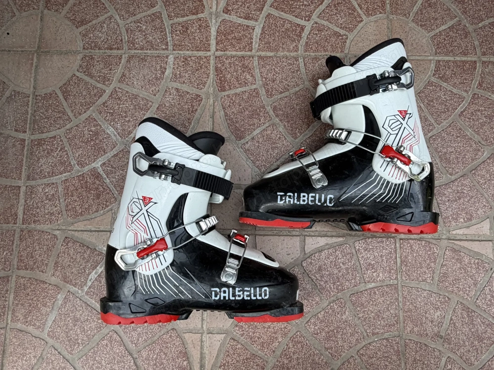 38 es Dalbello CX3 sícipő használt 38 as Dalbello CX3 síbakancs 14.000 Ft